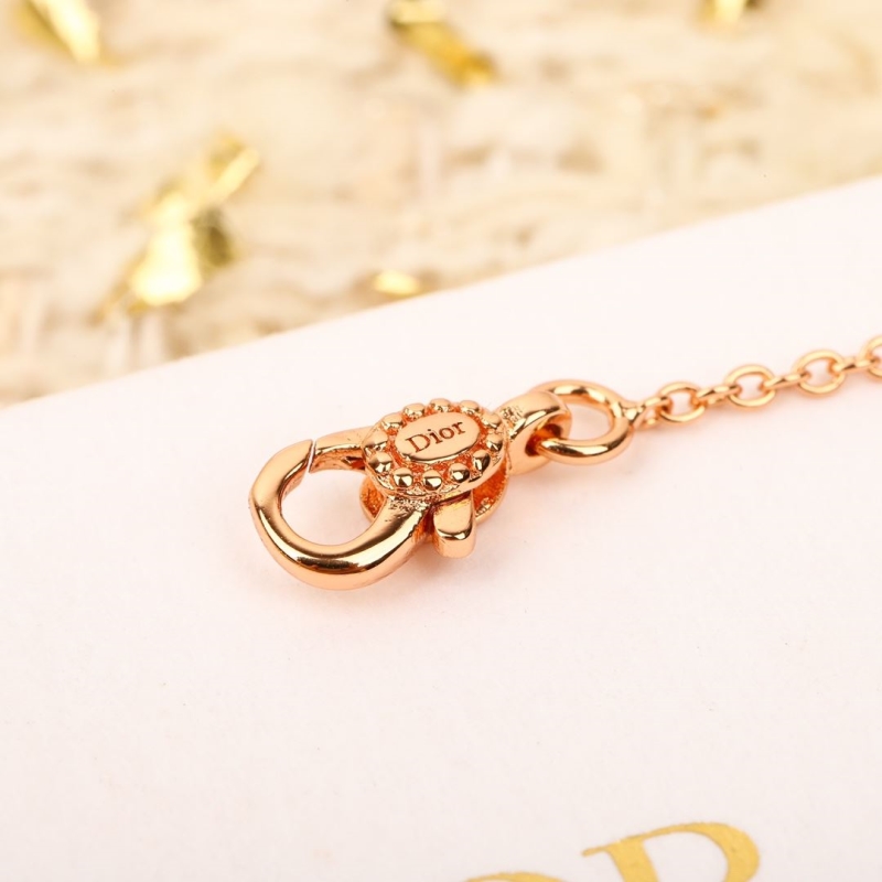 chr1st1an D10r necklaces